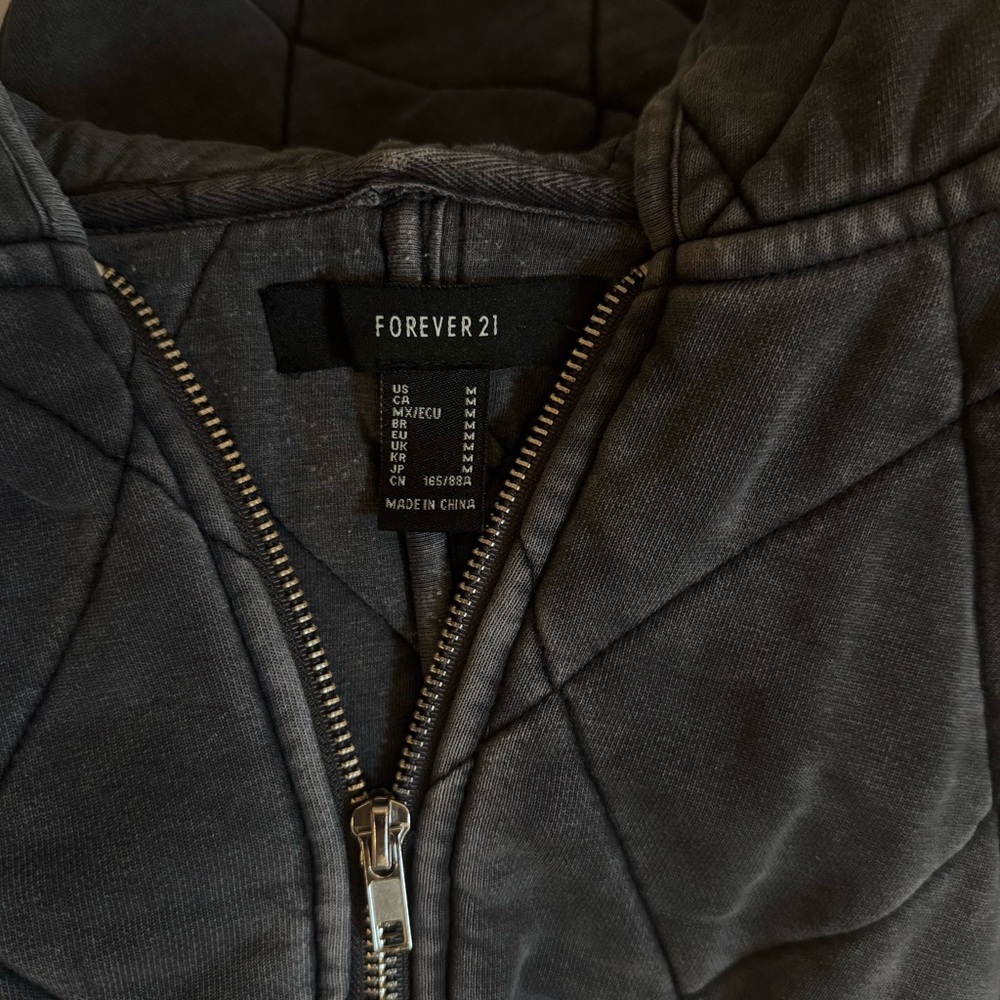 Forever 21 Quilted Mineral Wash Full Zip Hoodie Jacket - Picture 7 of 8
